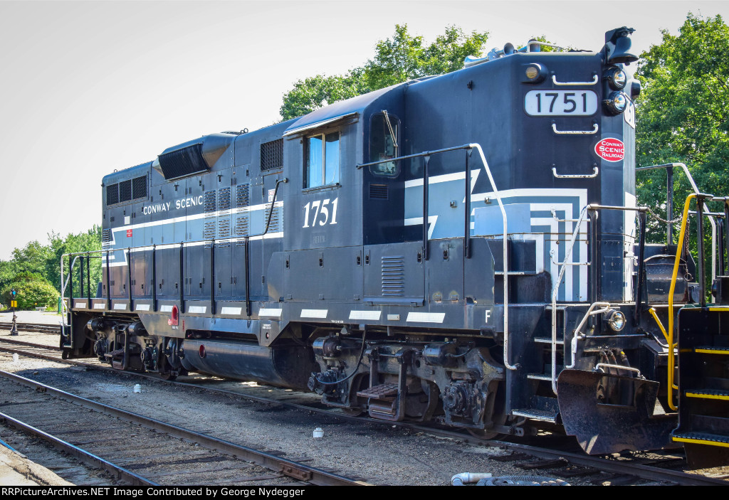 CSRR 1751
